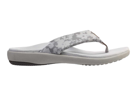 Glacier Grey -
