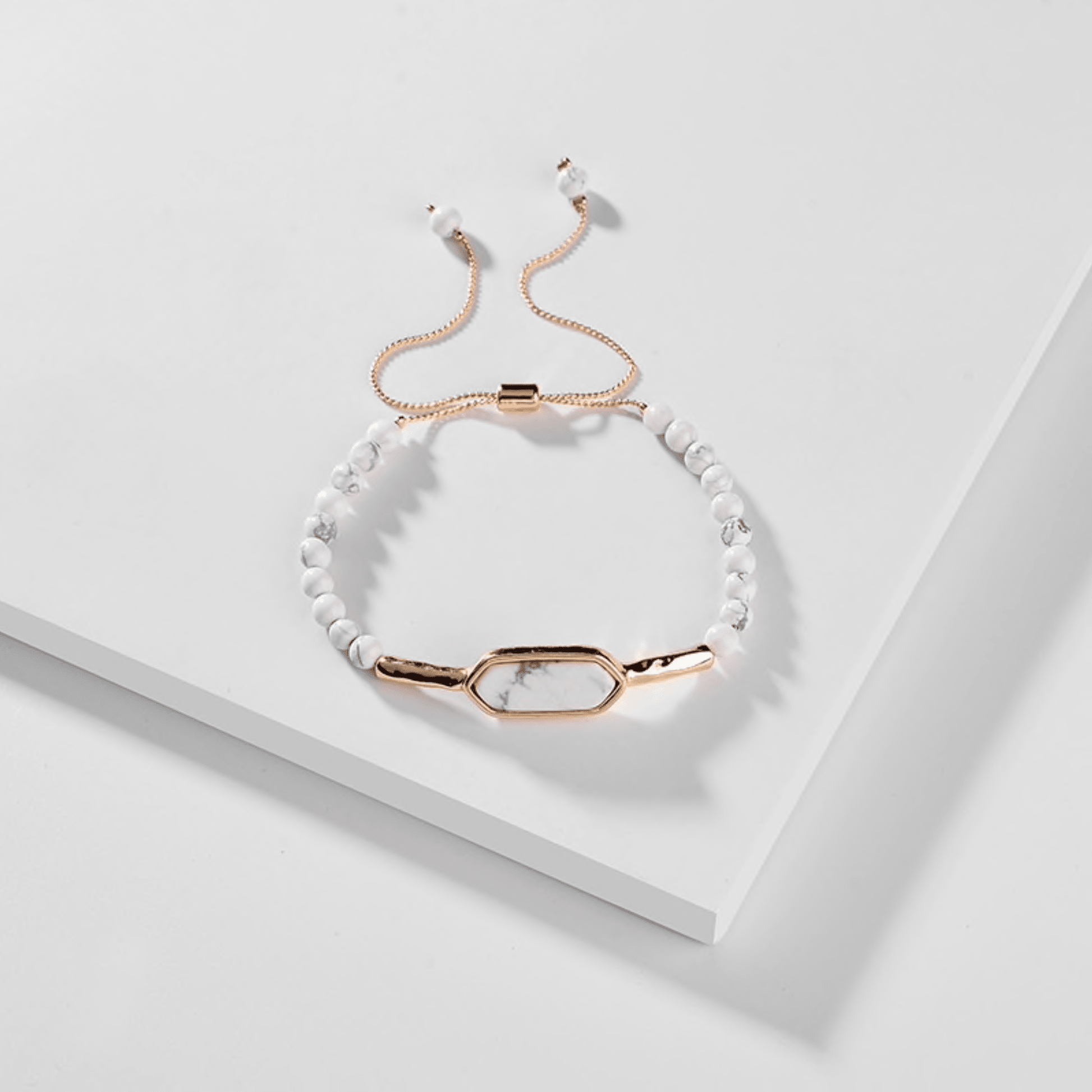 White / Gold-