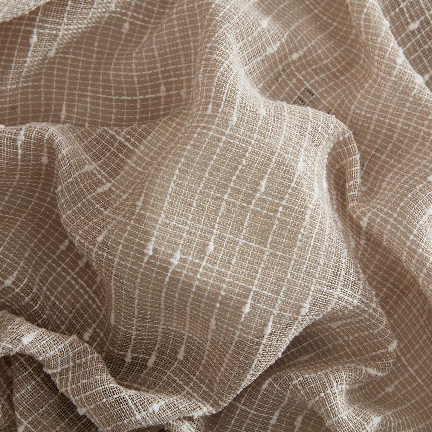 Taupe-