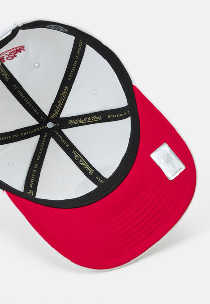 Mitchell & Ness Men's NHL All In Pro Snapback Blackhawks White