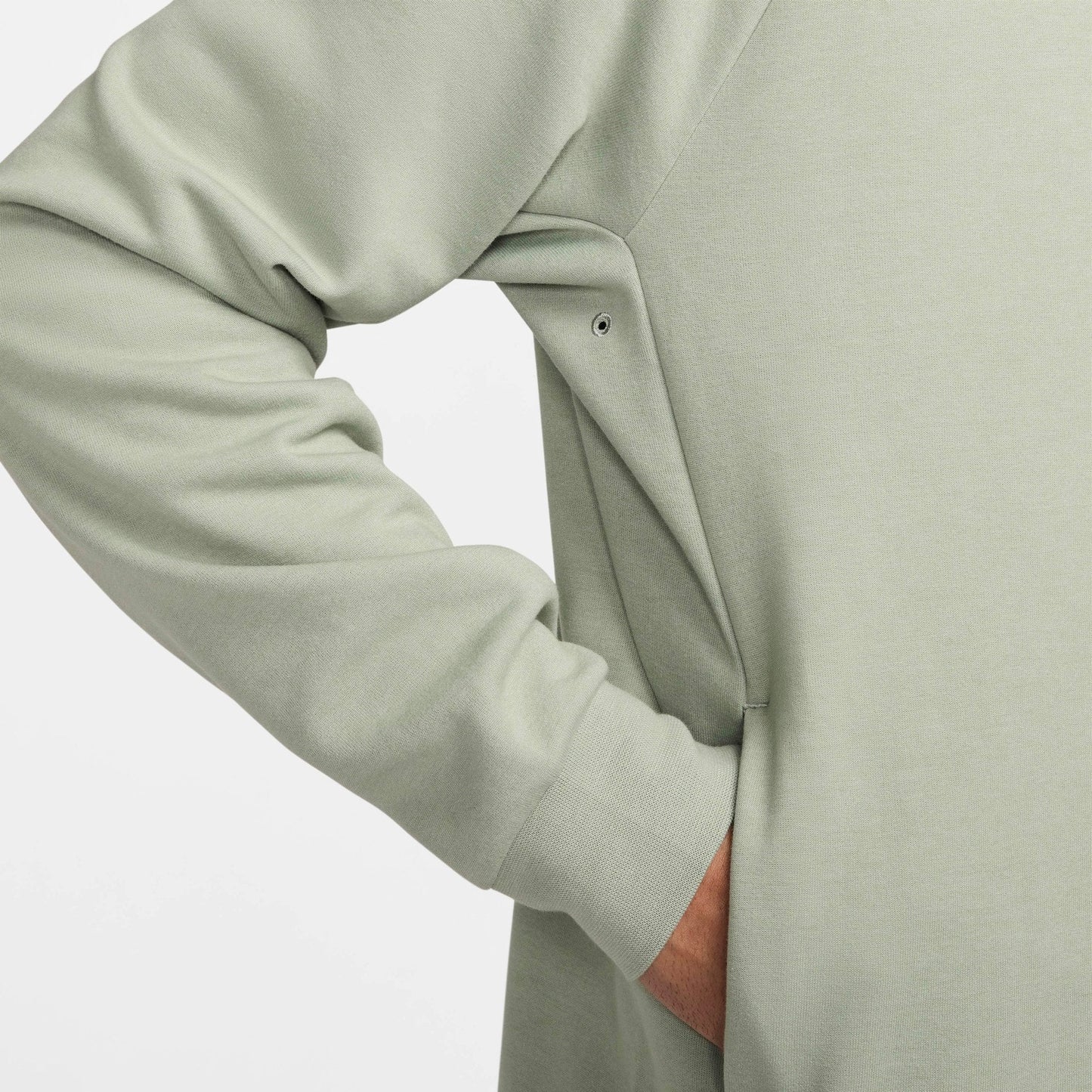 Nike Men's Primary Fleece Dri-Fit Uv Performance Crew