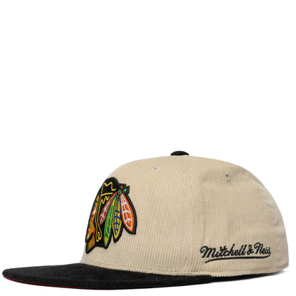Mitchell & Ness Men's NHL 2 Tone Team Cord Fitted Blackhawks Fitted Caps