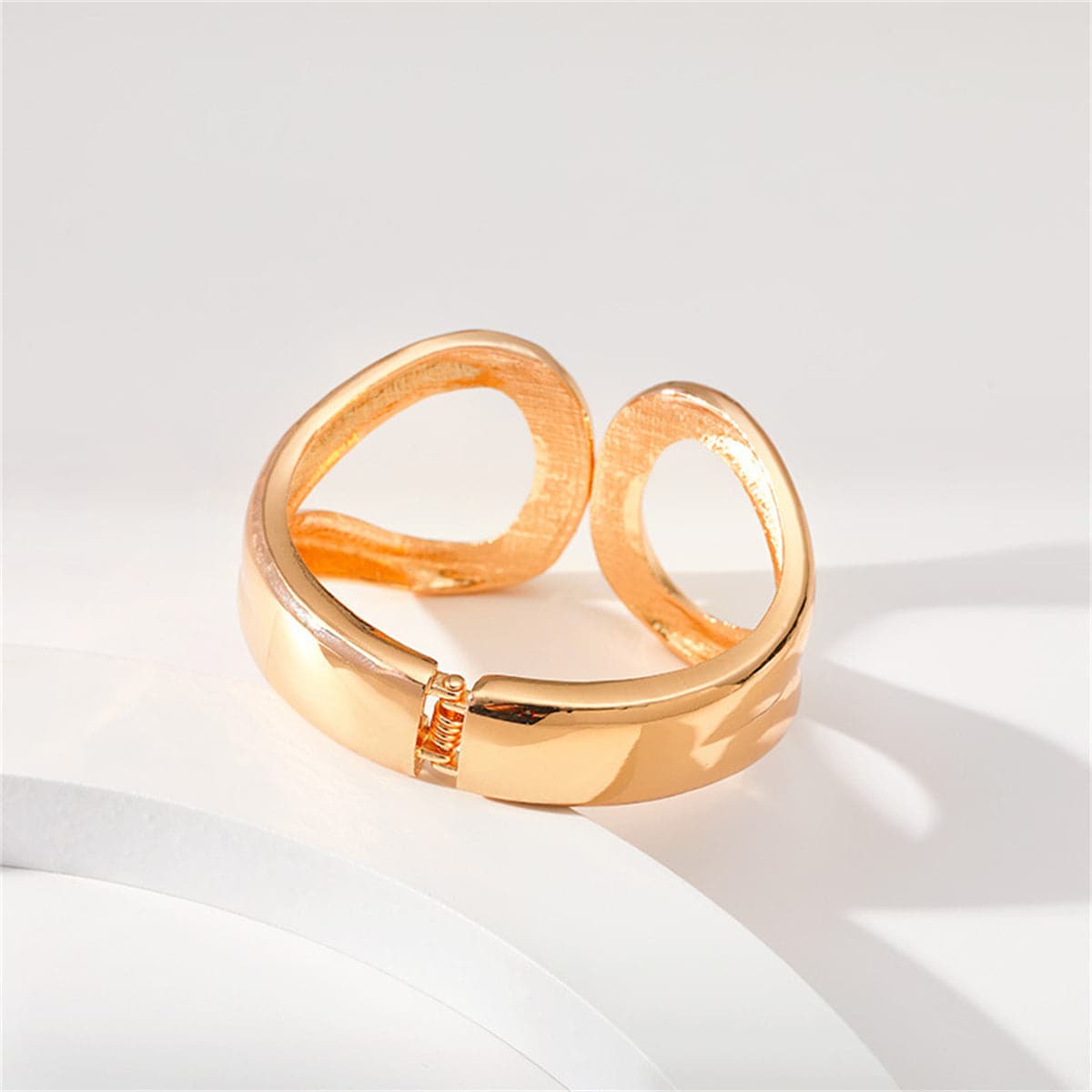 Metallic-
