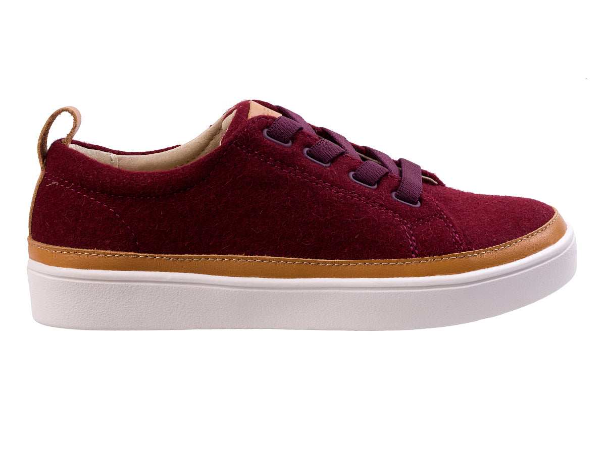 BURGUNDY-