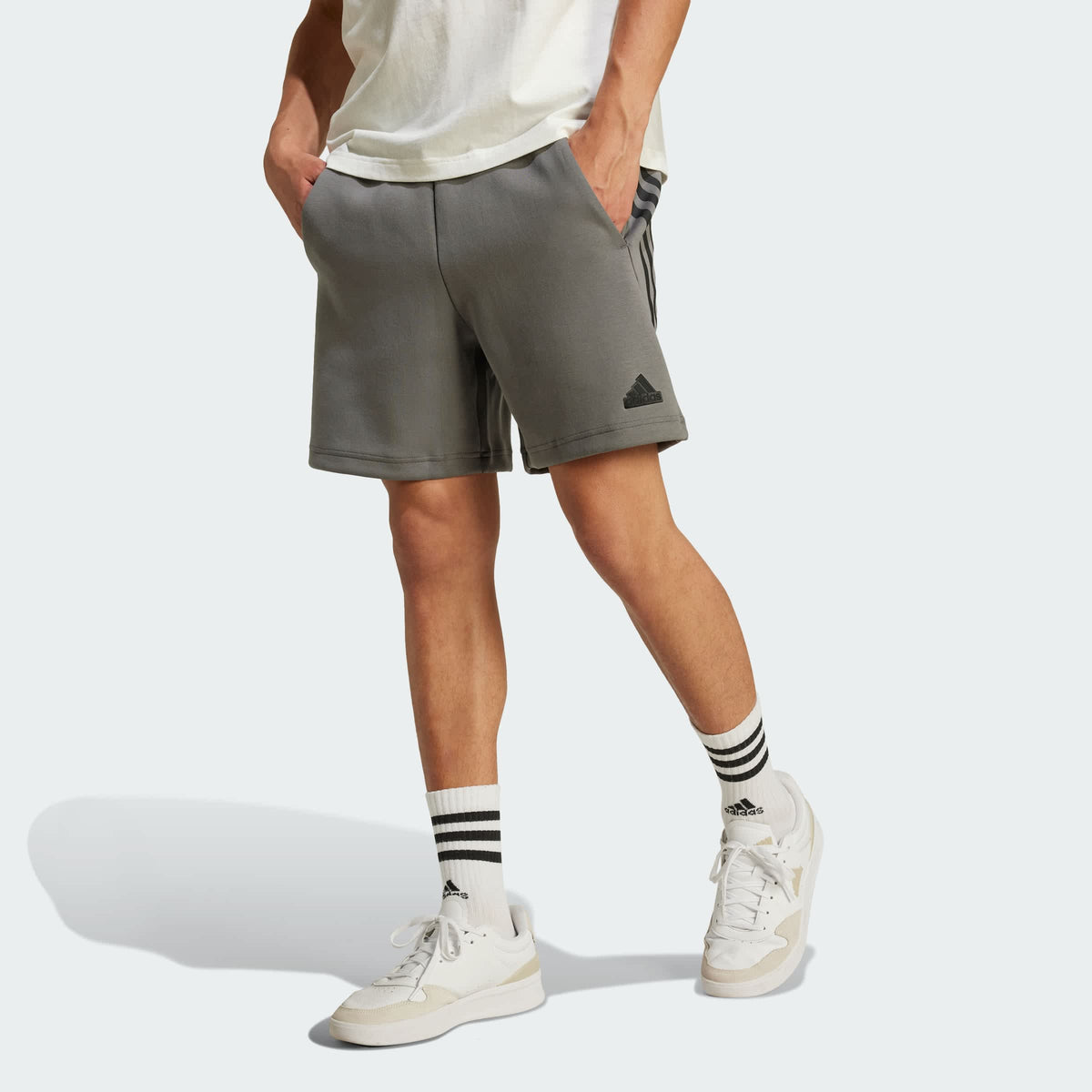 Grey Four-