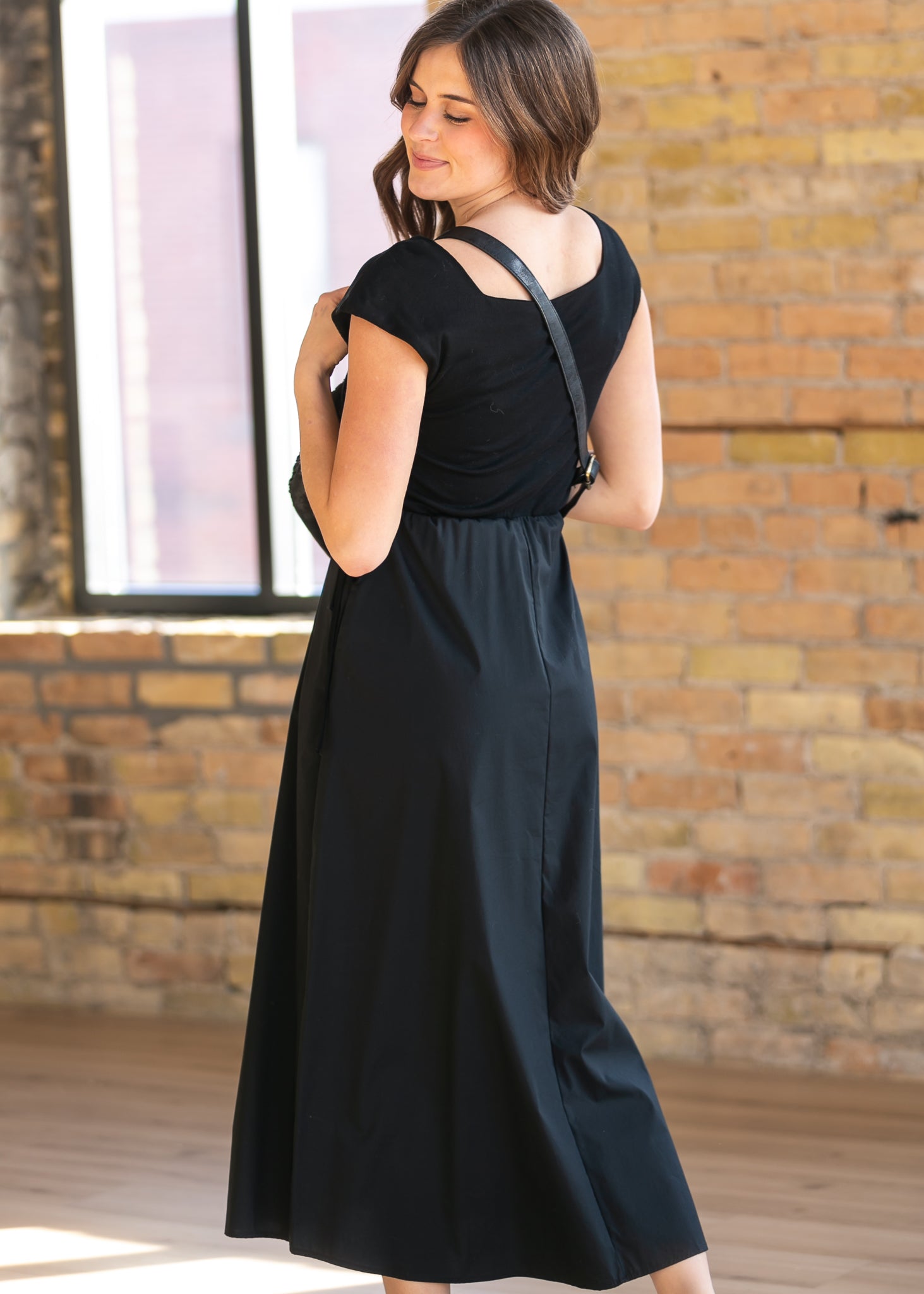 black maxi dress a line Flowy Black Maxi Dress with Side Slits Reistor