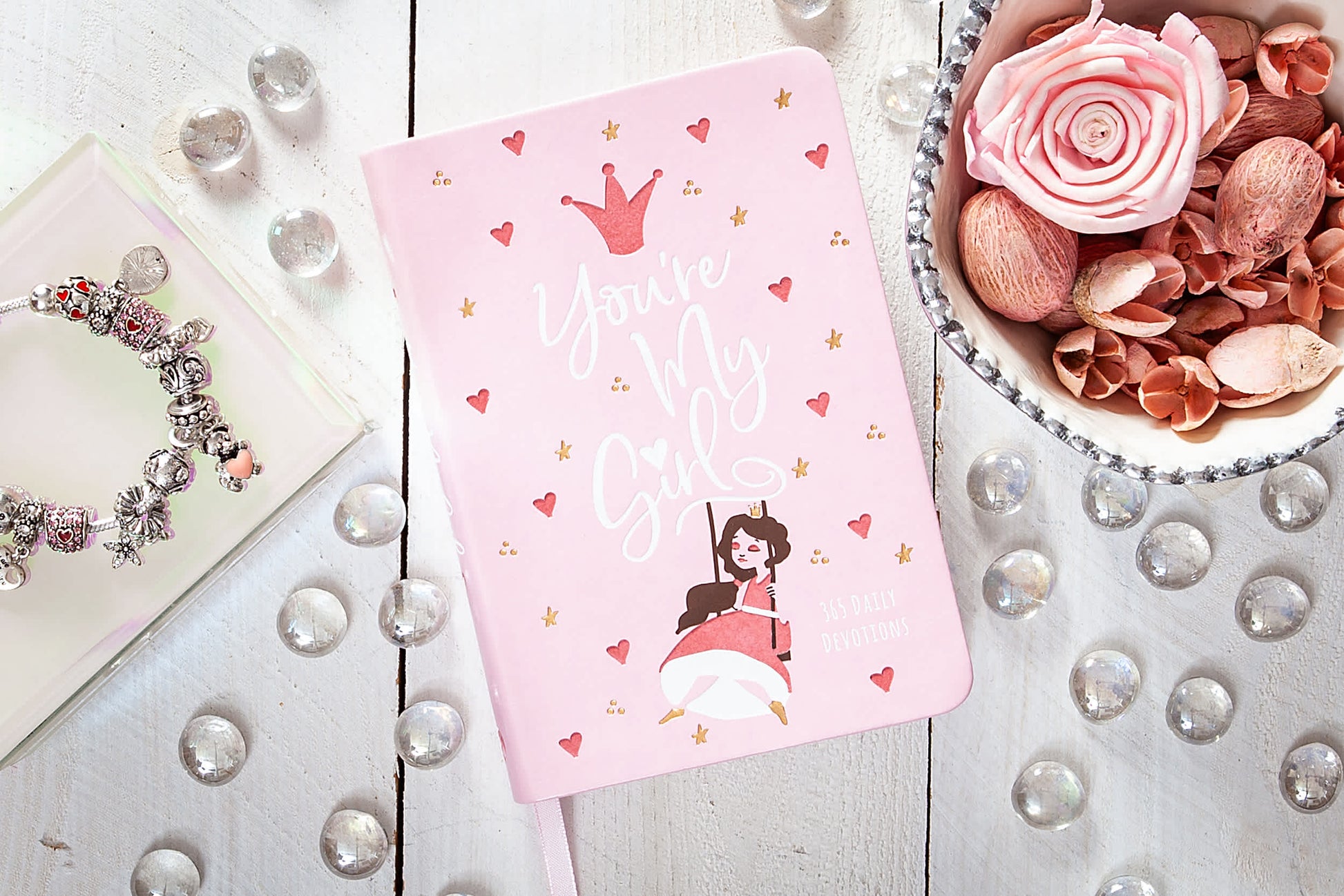 Pink/White/Gold-