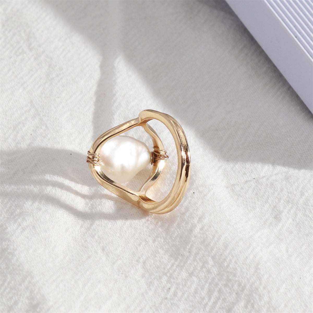 Metallic-