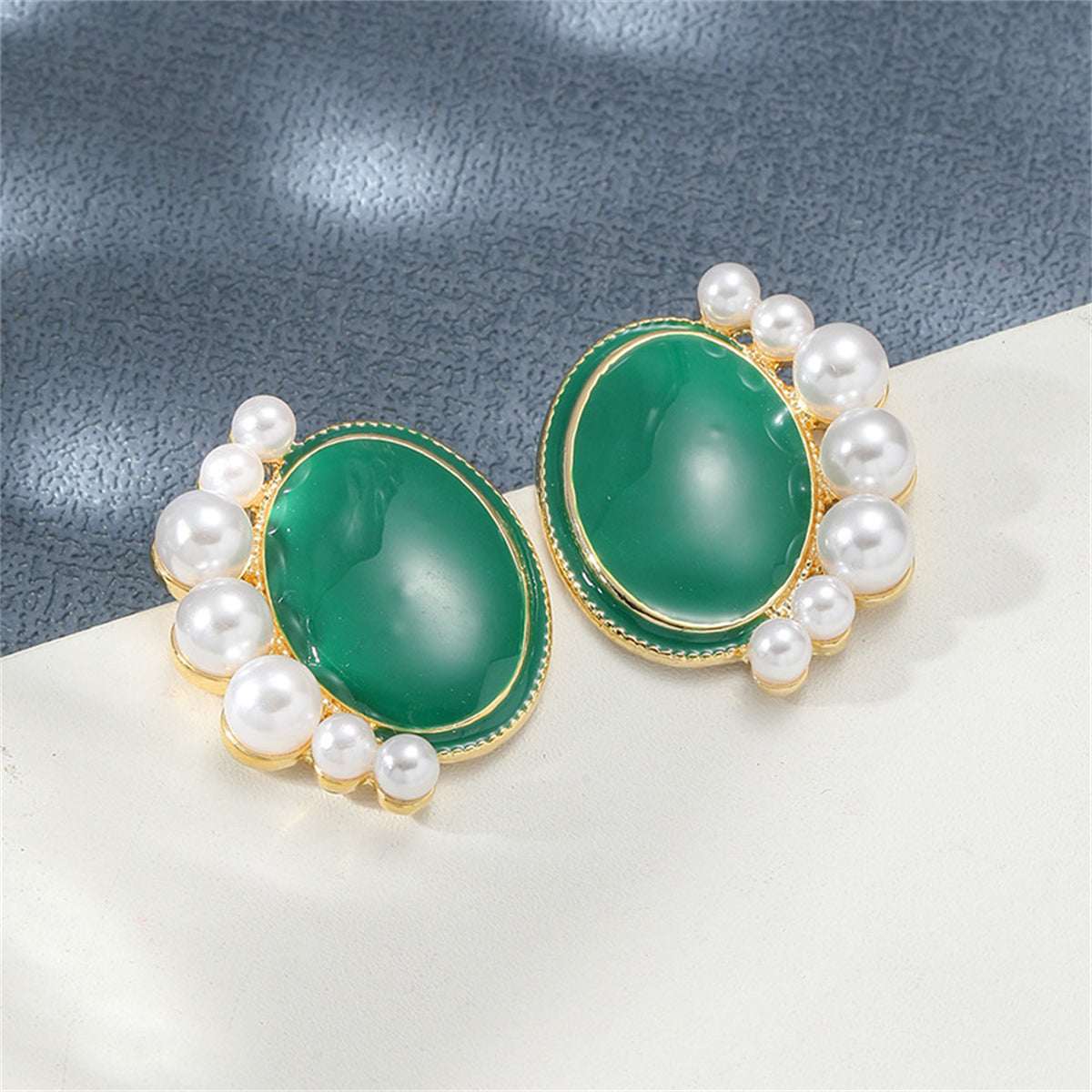 Green-