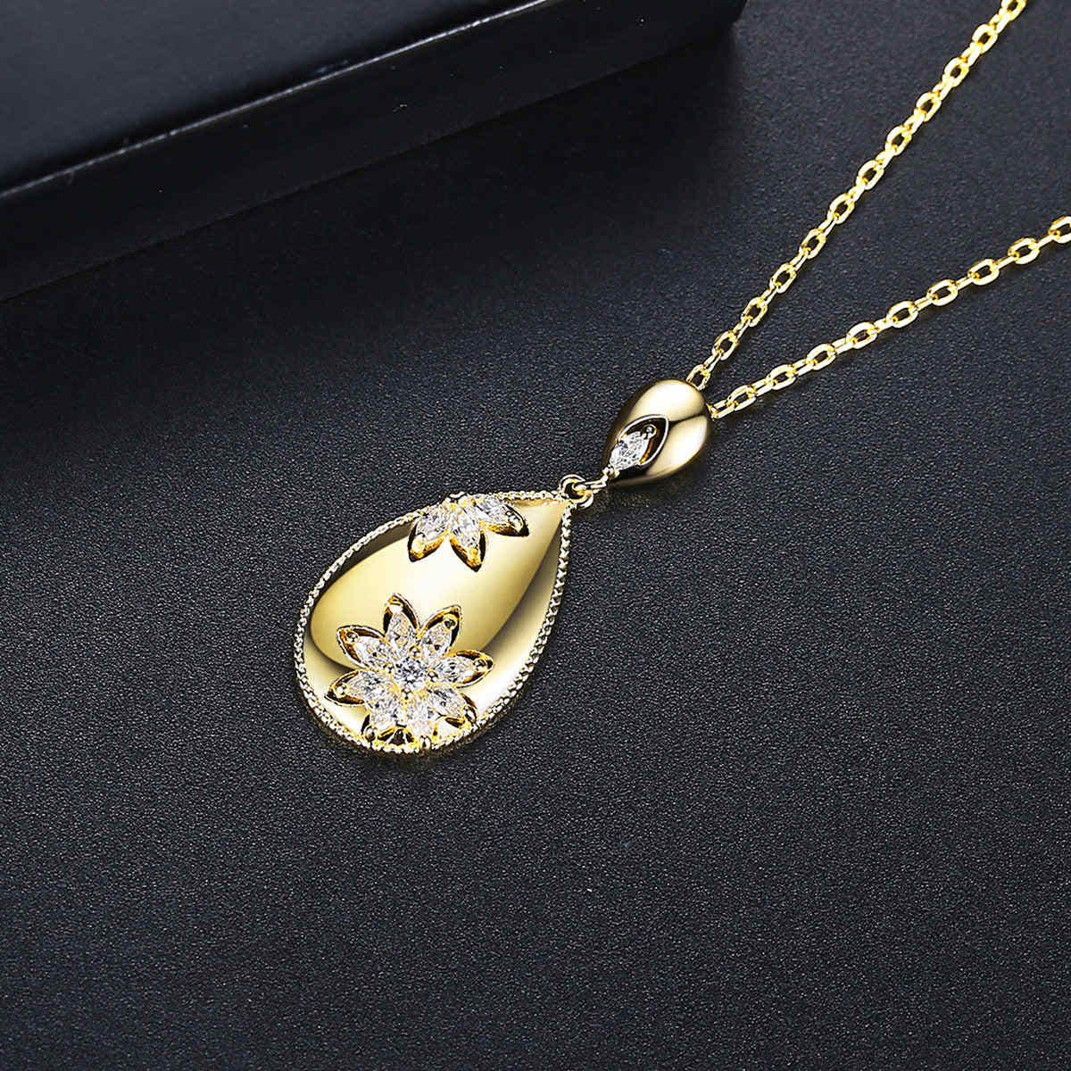 Metallic-
