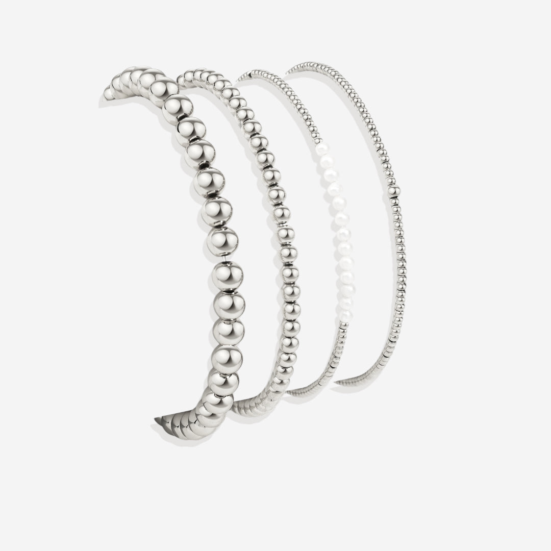 Mint & Lily Everyday Pearl Bracelet Stacking Set