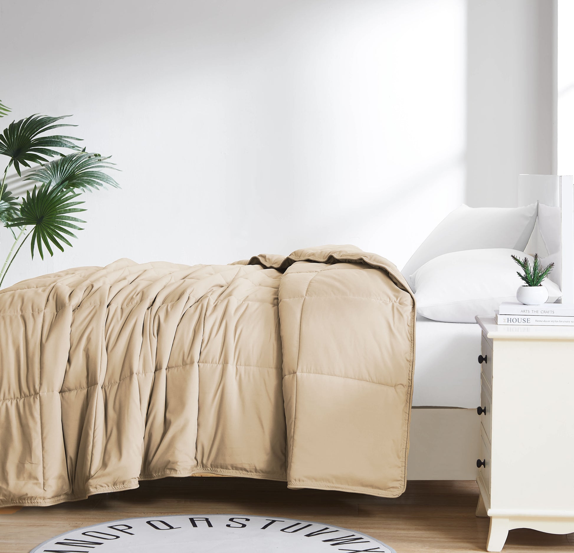 Taupe-