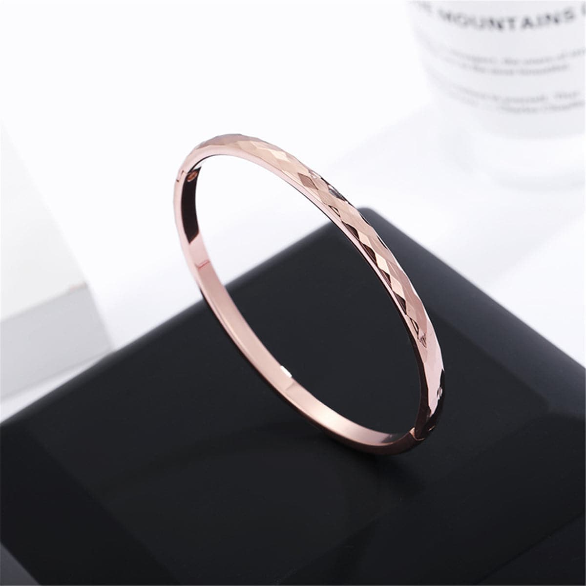 Metallic-
