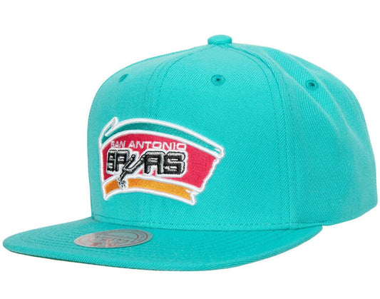Mitchell & Ness Men's NBA San Antonio Spurs Team Ground 2.0 Snapback