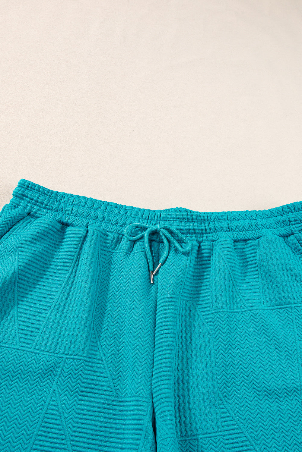 Threaded Pear Allie Textured Ruffle Lounge Set