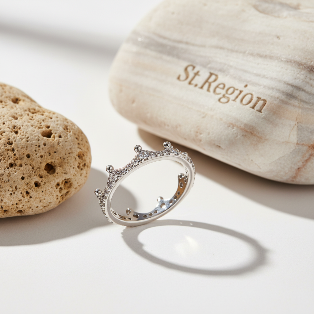 Cubic Zirconia & Silvertone Crown Band Ring