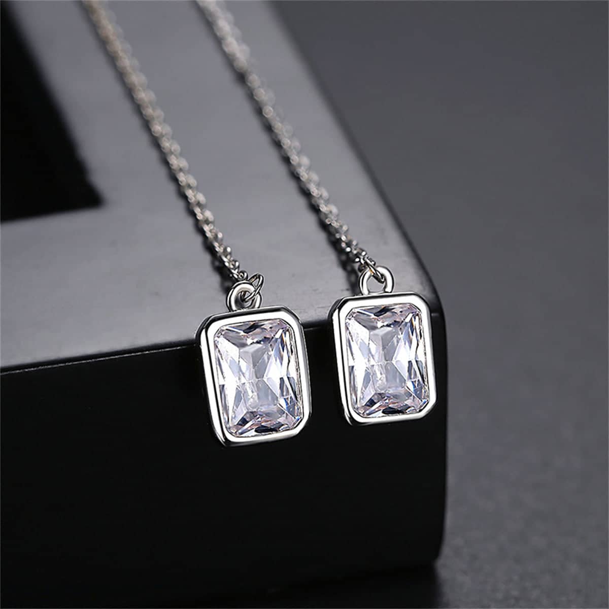 Metallic-