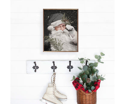 Kendrick Home Grayscale Santa Claus