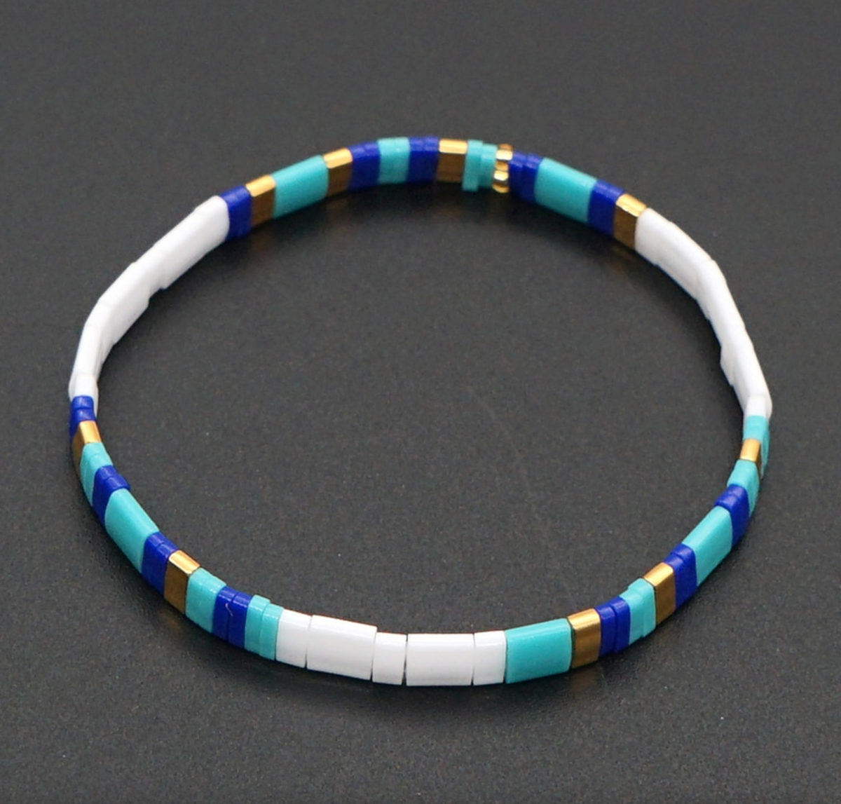 White Blue Mix-