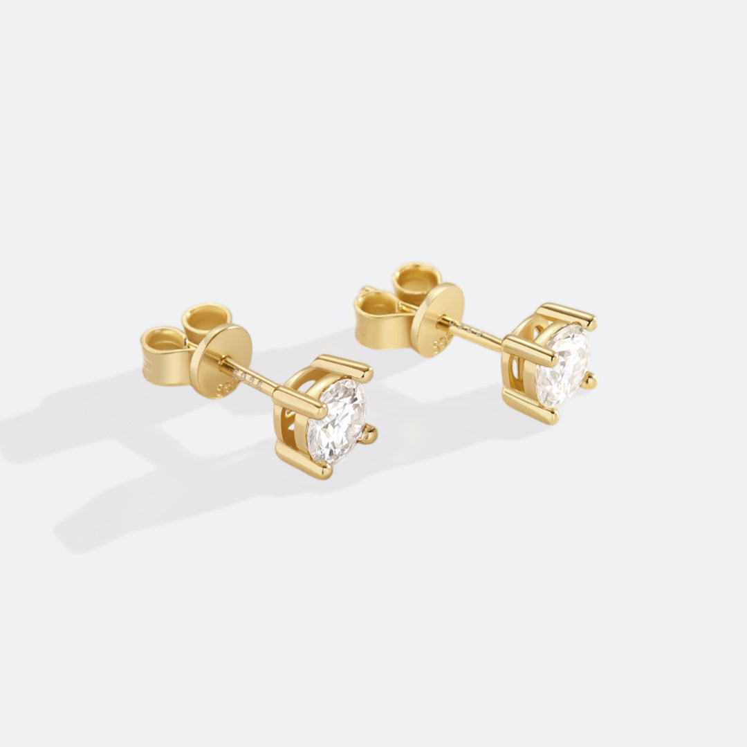 Mint & Lily Classic Diamond Stud Earrings