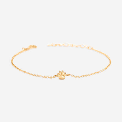 Mint & Lily Tiny Pawprint Bracelet