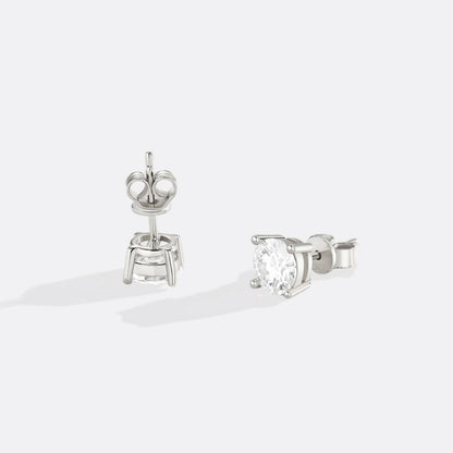 Mint & Lily Classic Diamond Stud Earrings