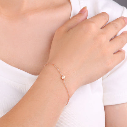 Mint & Lily Tiny Pawprint Bracelet