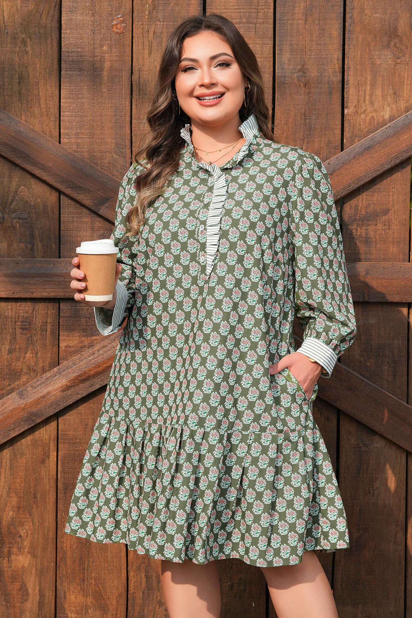 Olivia 4 Sleeve Floral PLUS Dress