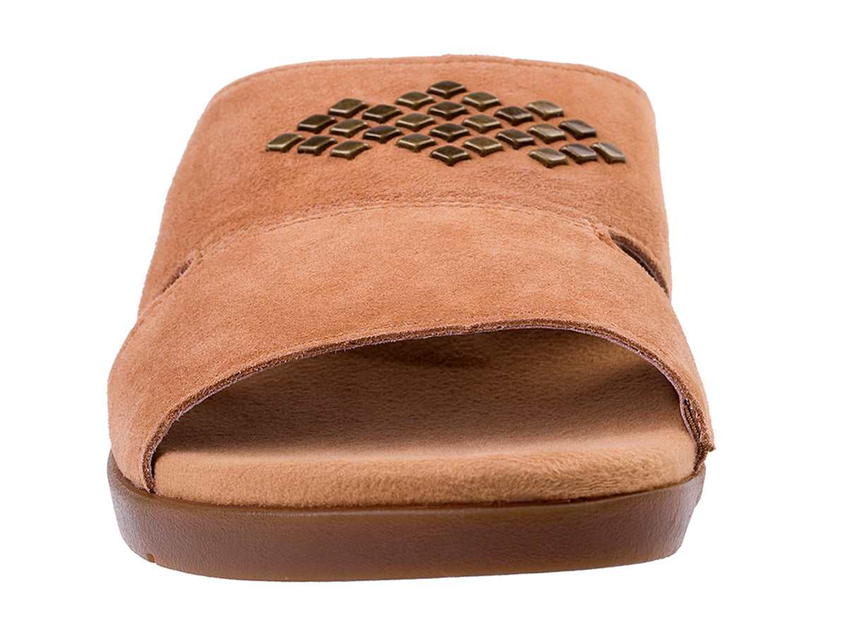 Saddle-