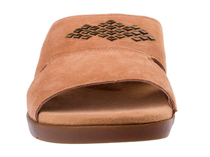 Saddle-
