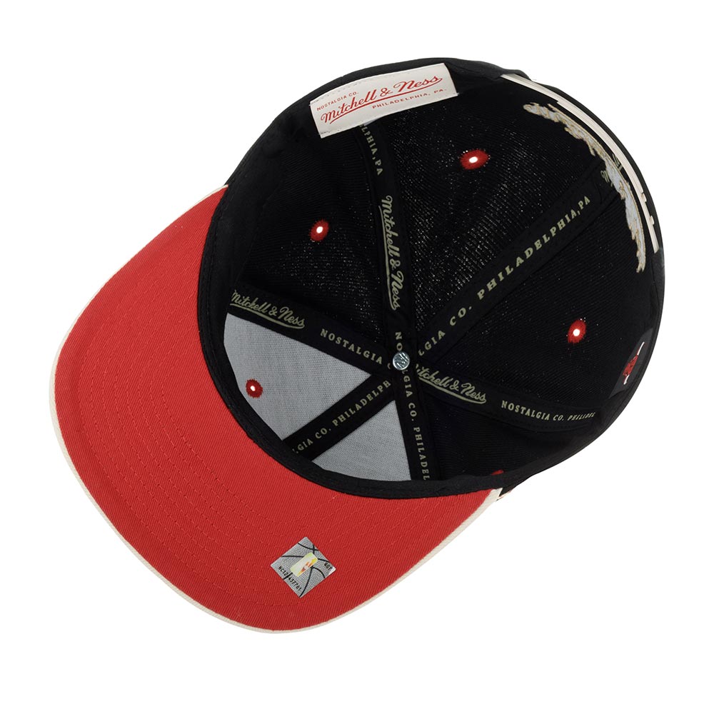 Men's Mitchell & Ness NBA Pin Drop Snapback Bulls - Black