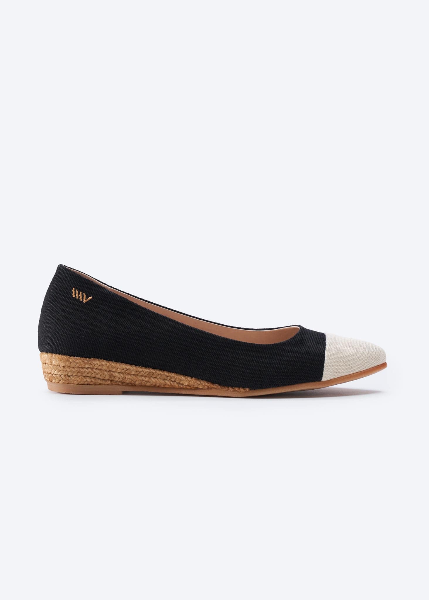 BlackTipBeige-