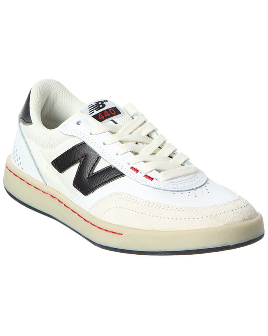 WHITE BLACK-