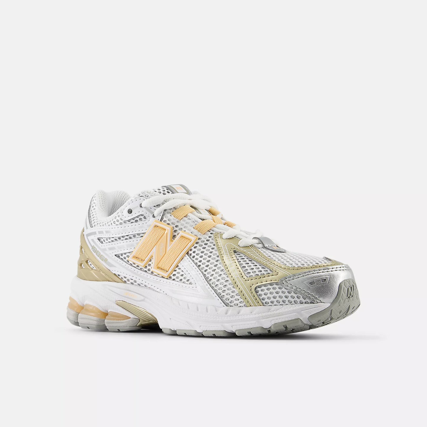 New Balance Grade School 1906r Silver Metallic Peach Bloom