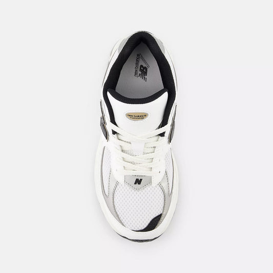 New Balance Grade School 2002r White Black Gold