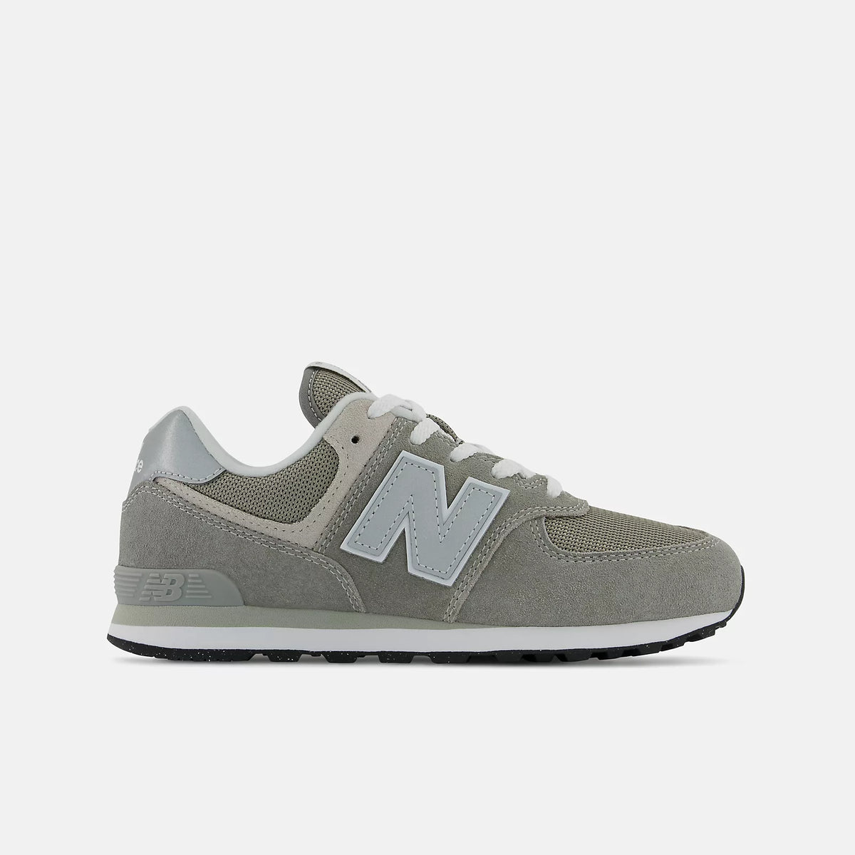 New Balance 574 Core Big Kids (GS) Sneakers — Grey/White Suede Low-Top