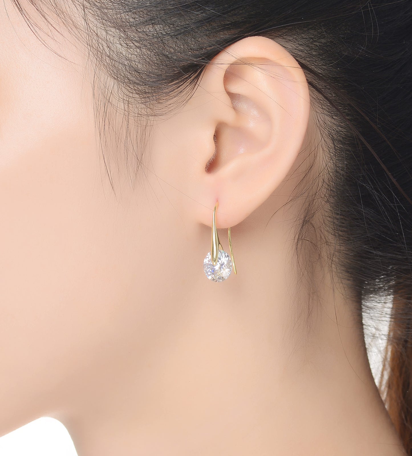 Stylish Solitaire Drop Earrings