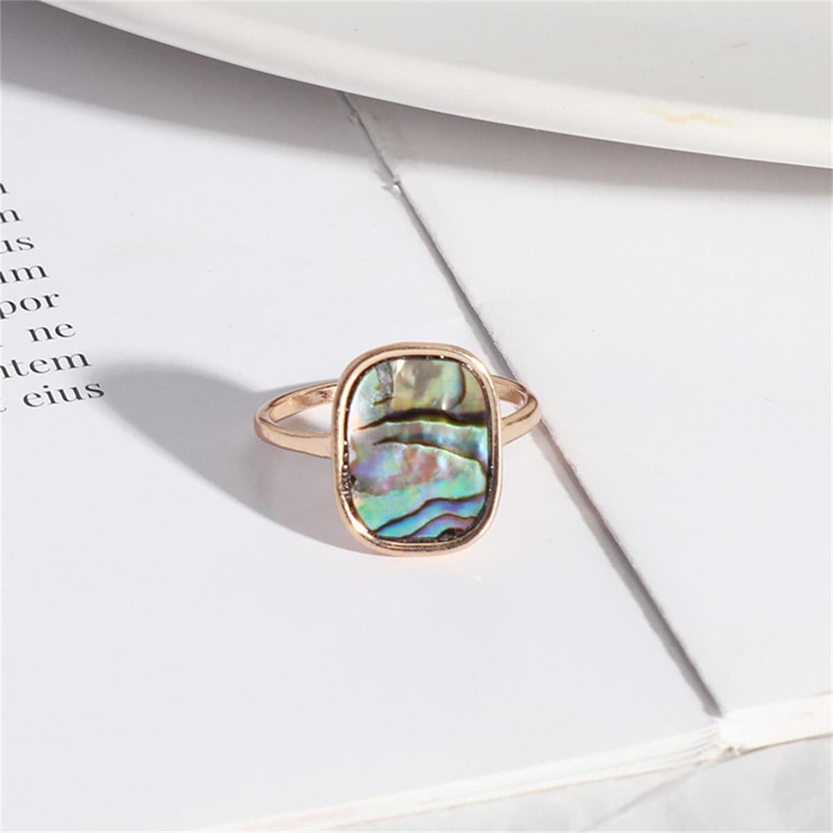 Metallic-
