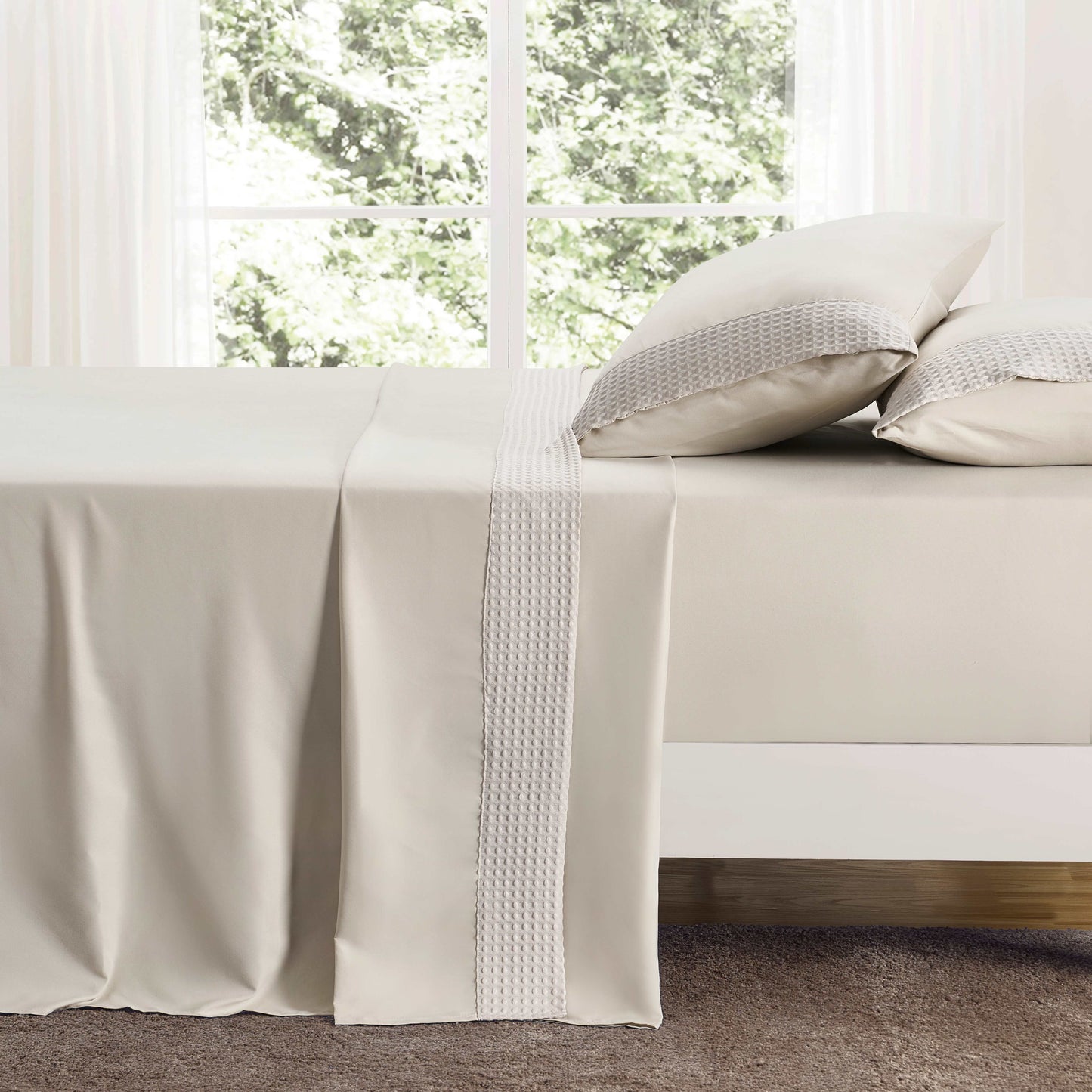 Taupe-