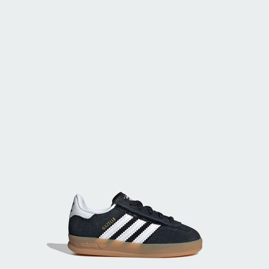 Core Black / Cloud White / Gum-