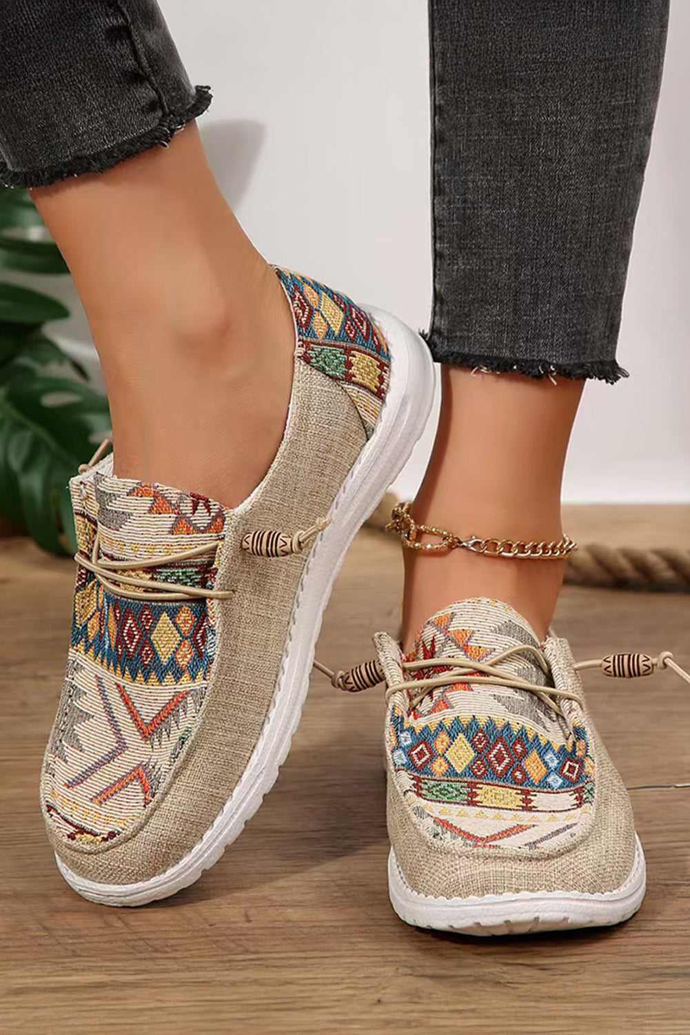 Scarlett Decor Slip on Shoes - Beige / 6