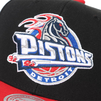 Mitchell & Ness Men's NBA Side Core 2.0 Snapback Hwc Pistons Snapback Caps