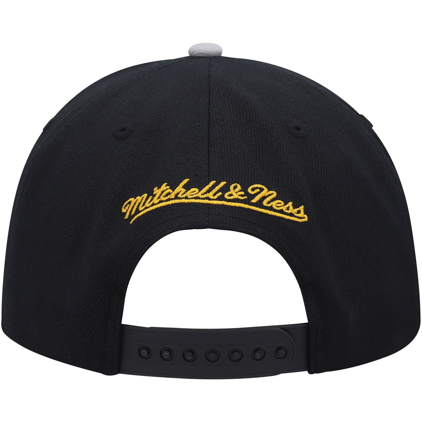 Mitchell & Ness Men's NBA Phoniex Suns Core Basic Snapback