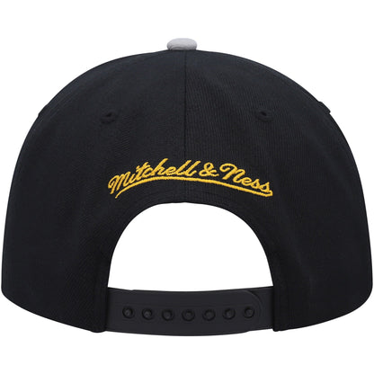 Mitchell & Ness Men's NBA Phoniex Suns Core Basic Snapback