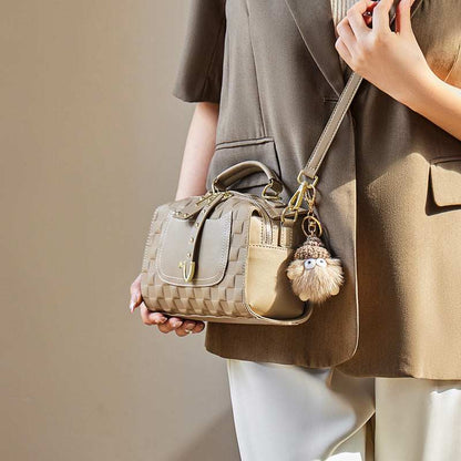 Khaki-