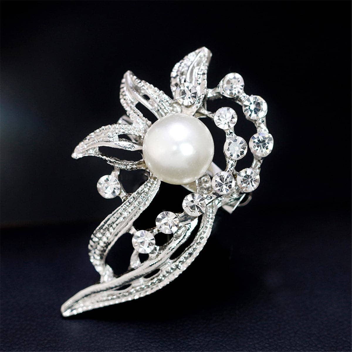 Pearl & Cubic Zirconia Silvertone Botany Brooch