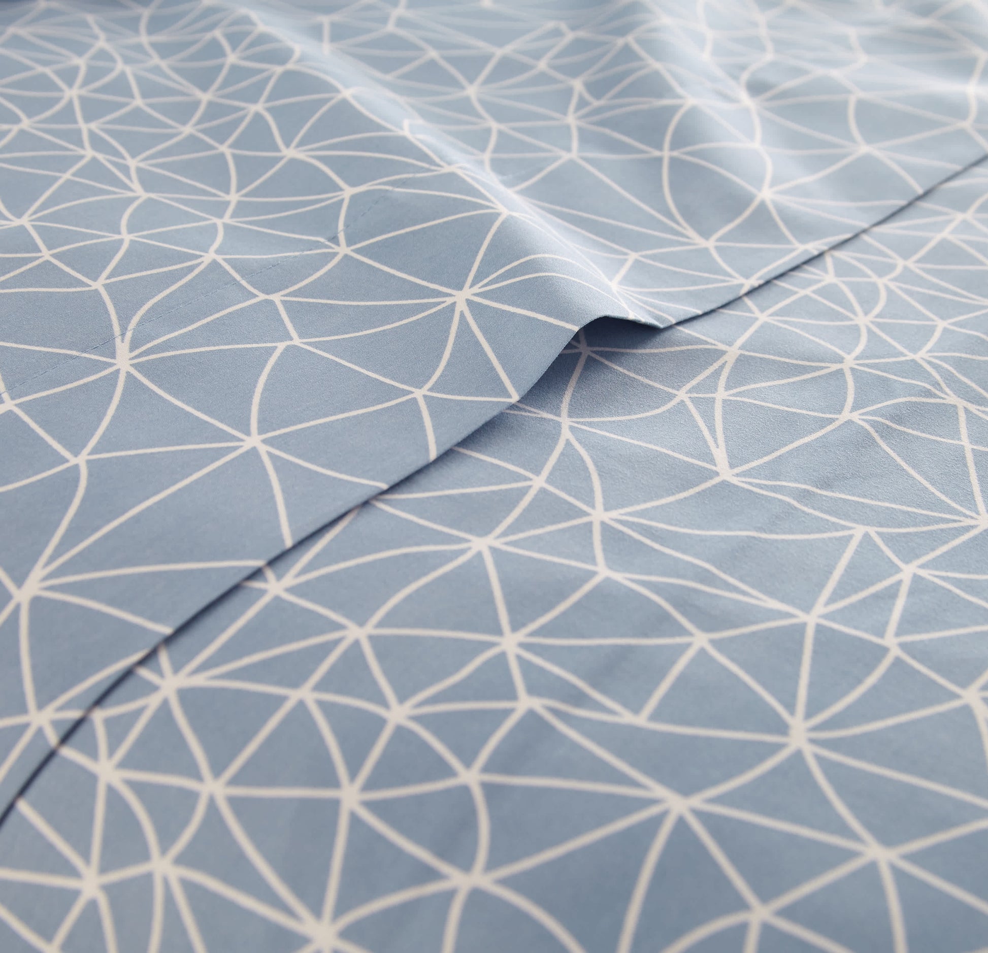 Geometric Maze Blue-