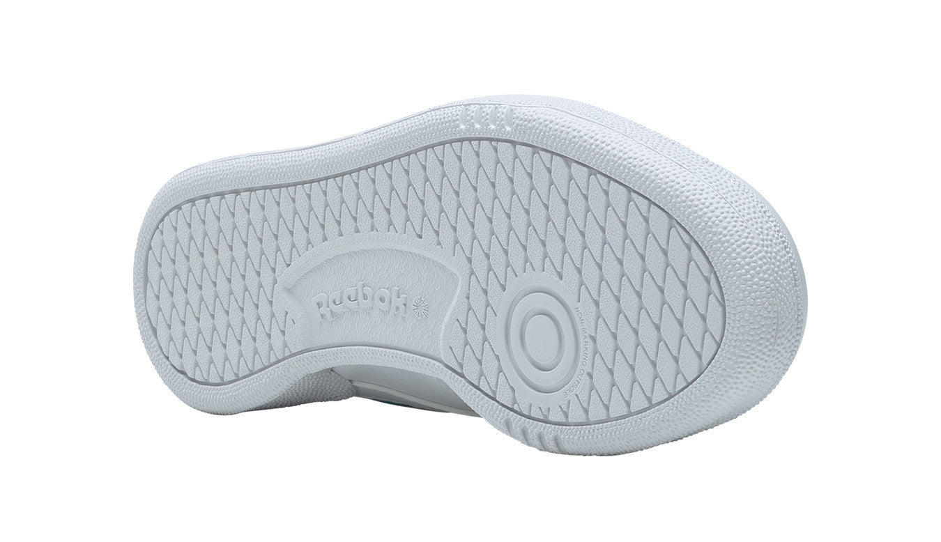 Ftwwht/Lilglw/Clatea-