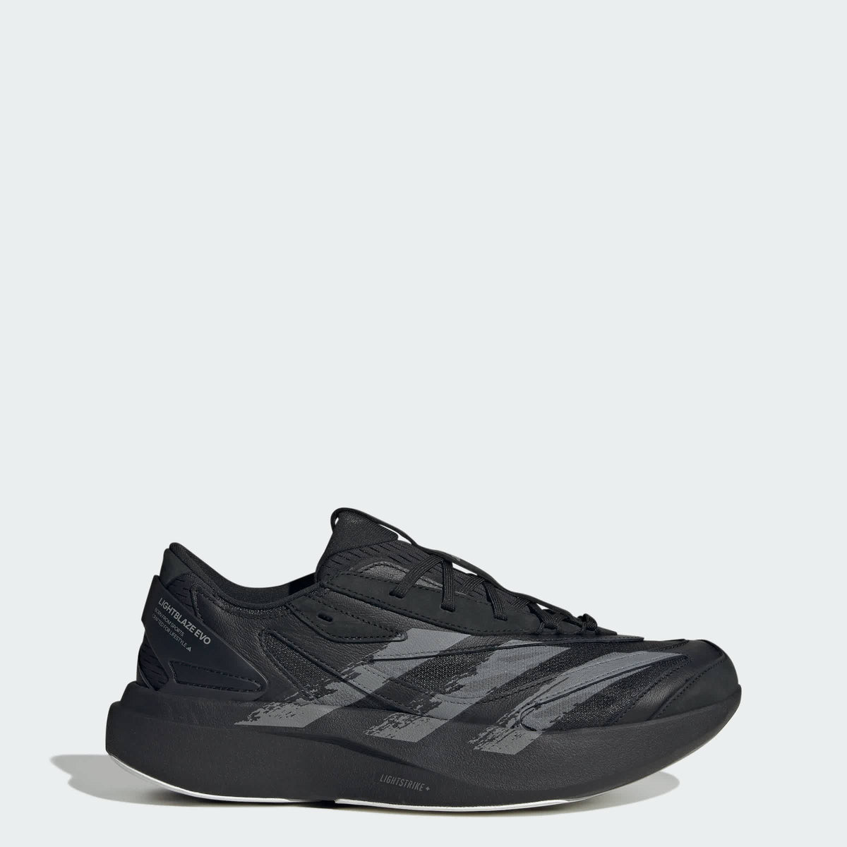 Core Black / Iron Metallic / Cloud White-