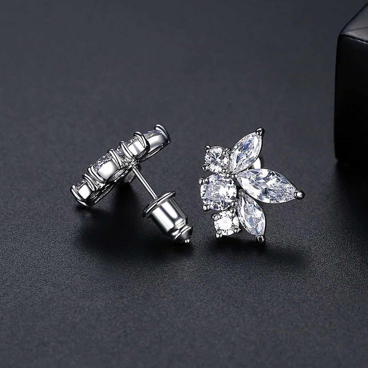 Metallic-